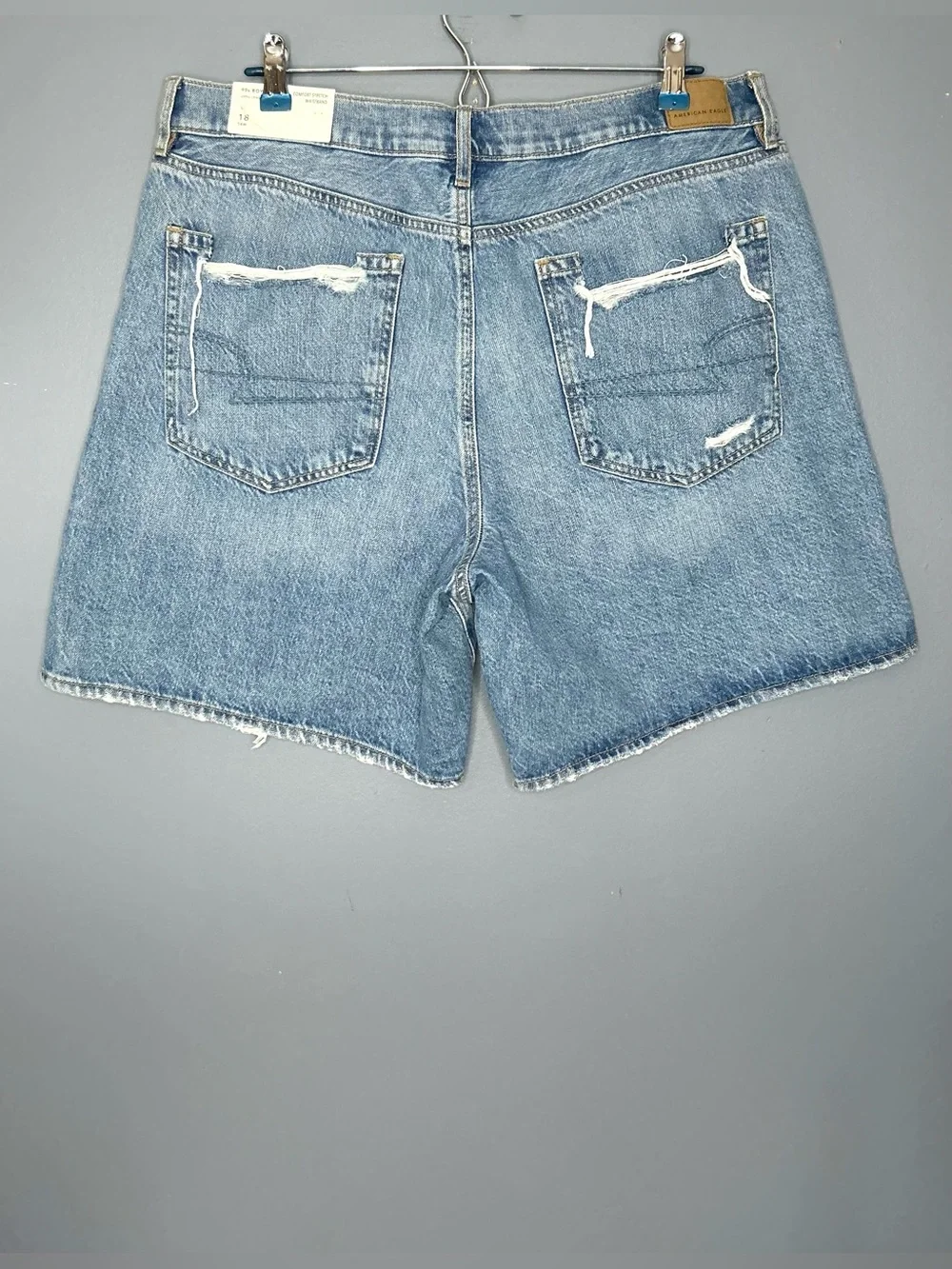 American Eagle‎ Shorts Womens 18 Blue 90s Boyfriend Long Distressed Rips Raw Hem